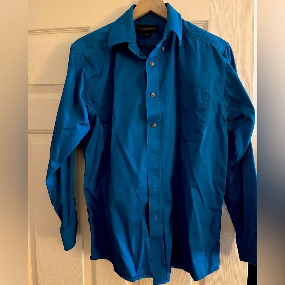 Ariat blue dress shirt. Medium